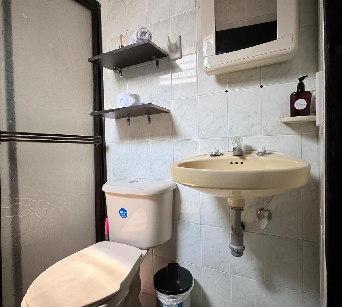 מדיין Apartamento Completo 5 Habitaciones Estadio Calazans 0*,  קולומביה
