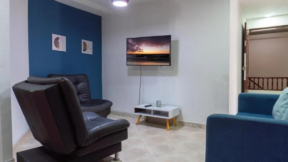 Apartamento Completo 5 Habitaciones Estadio Calazans Medellín Apartment