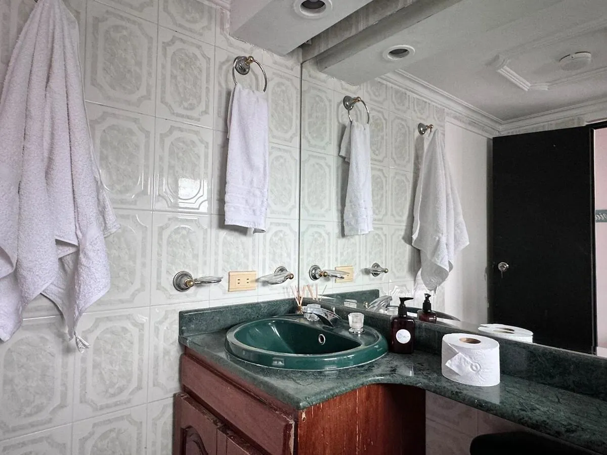 아파트 Apartamento Completo 5 Habitaciones Estadio Calazans 메딜린